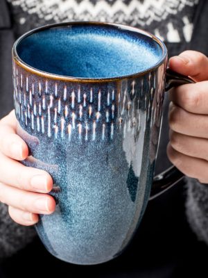 Large ceramic coffee mug, 21 oz, with a large handle, extra-large capacity for tea and coffee, suitable for office and home use, microwave safe, dishwasher safe (blue).